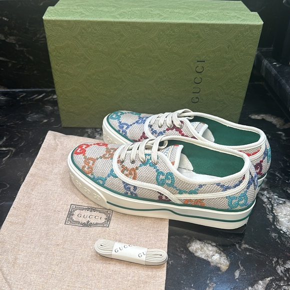 Gucci Sneakers Size 38.5 - PERFECT CONDITION - Pyschedelic Mini GG Multicolor - Picture 2 of 10